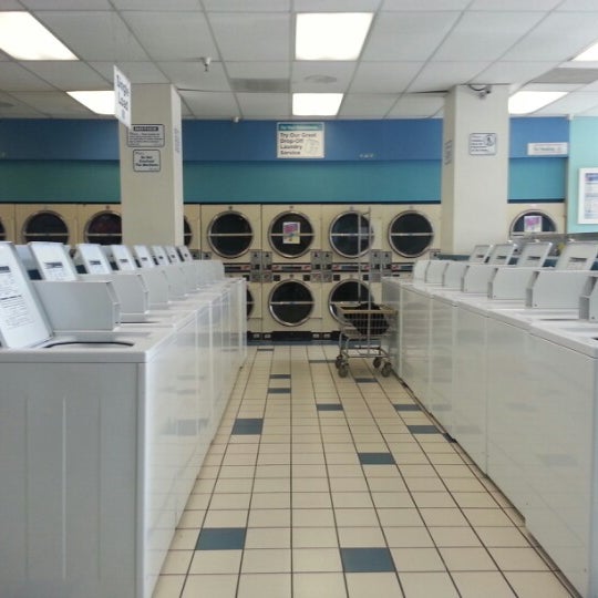 Oasis Laundry Laundry Service in El Sobrante