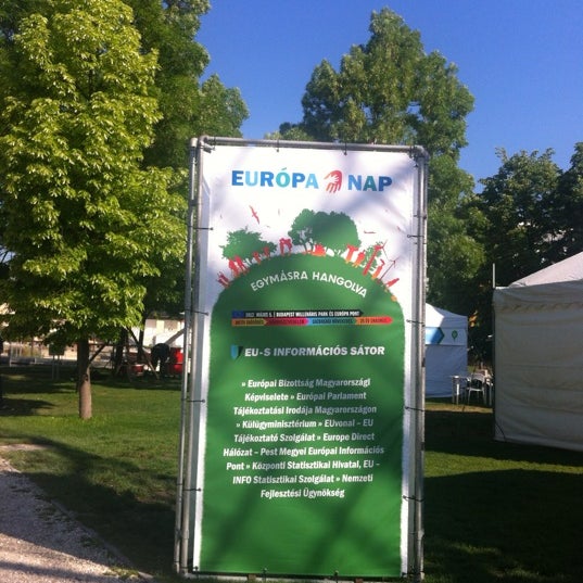 Photo taken at Európa Pont by Agnes T. on 5/5/2012