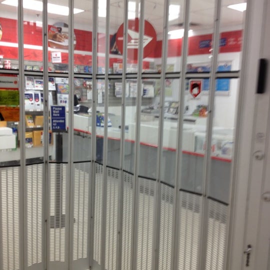 Canada Post Outlet at Central City Whalley 2 tips from 26 visitors