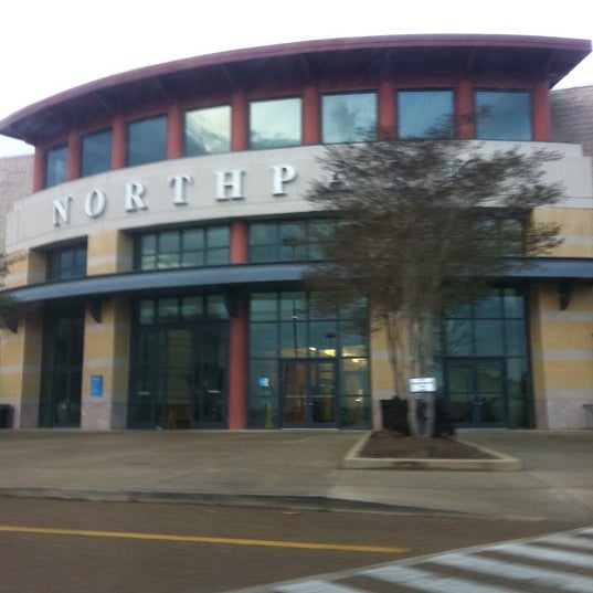 Foto tirada no(a) Northpark Mall por Angel E. em 3/8/2012