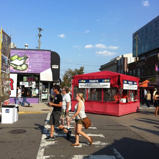 Ahan Thai Thai Restaurant in Royal Oak