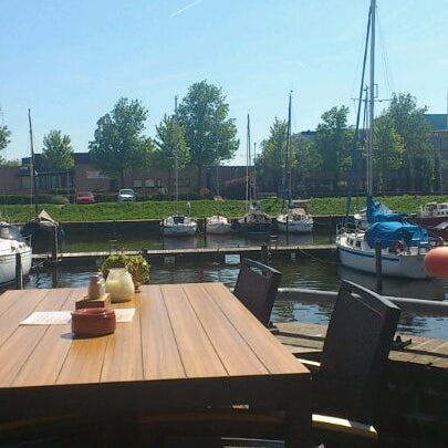 Foto diambil di Haven van Huizen oleh Syreeta B. pada 5/26/2012