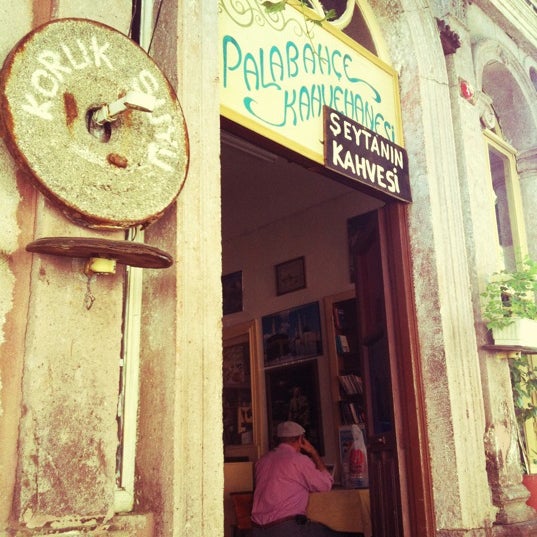Şeytanın Kahvesi Çay Bahçesi