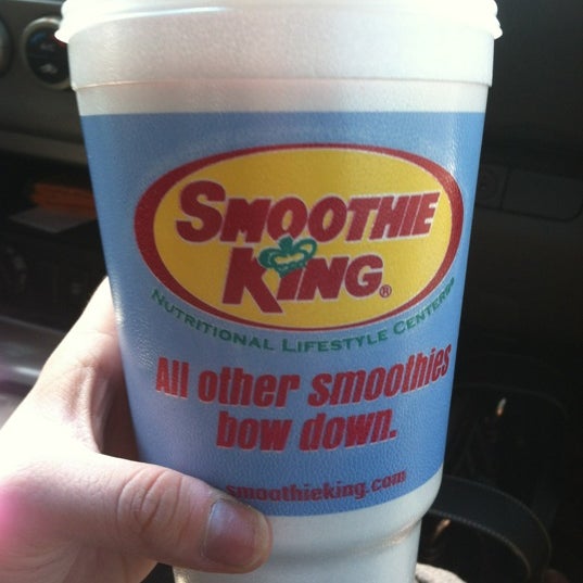 Photo taken at Smoothie King by Jessica on 9/5/2012