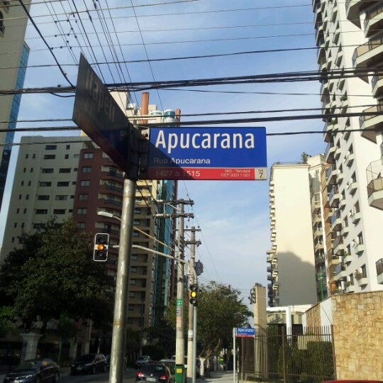 How to get to Rua Apucarana 1619 in Tatuapé by Bus, Metro or Train?
