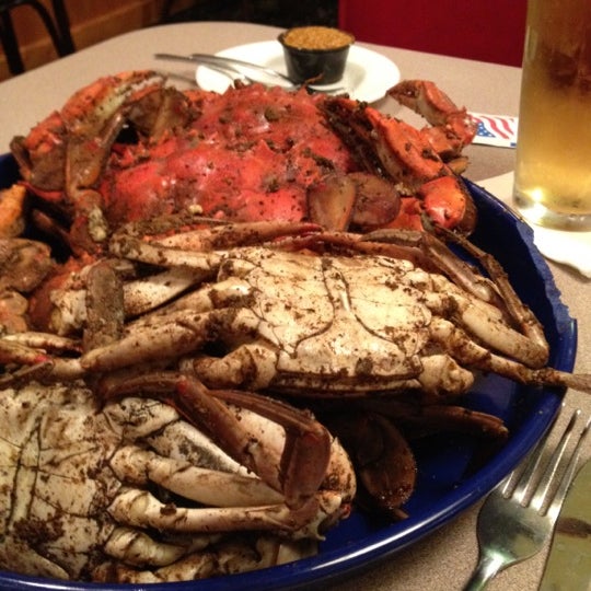 Снимок сделан в DiNardo&#39;s Famous Seafood пользователем Eat Drink &amp; Be Philly o. 7/2/2012
