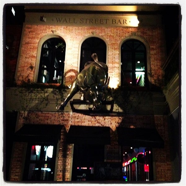 8/9/2012にLeandro T.がWall Street Barで撮った写真