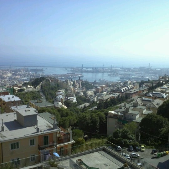 Photo prise au Youth Hostel Genova par Adam M. le7/30/2012