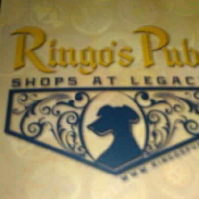 Foto tirada no(a) Ringo&#39;s Pub por Laura C. em 5/20/2012