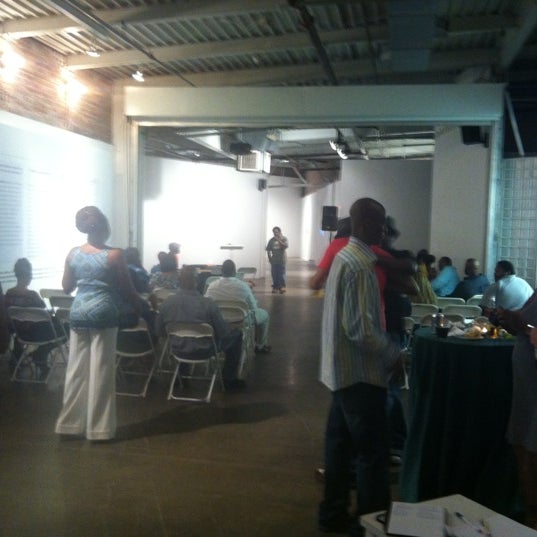 Photo taken at Atlanta Contemporary Art Center by Sheri G. on 8/19/2012