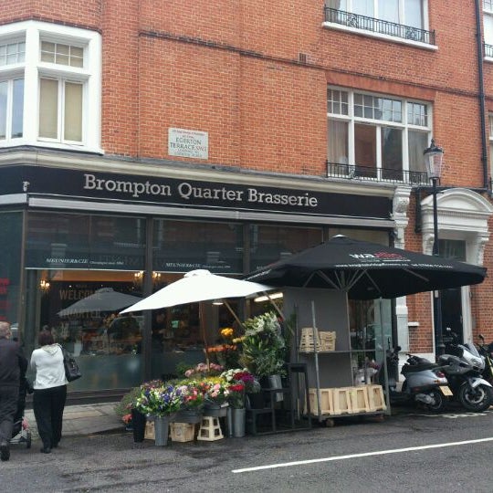 Photo taken at Brompton Asian Brasserie by Novikov by OnlYui on 6/8/2012