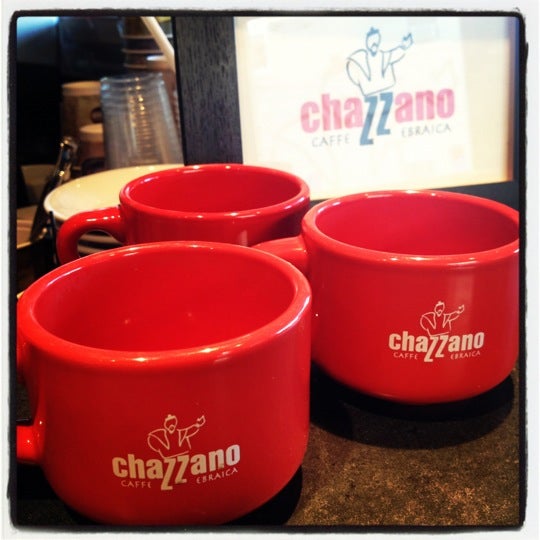 Photo taken at Chazzano Coffee Roasters by Melissa B. on 6/13/2012