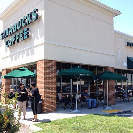 Starbucks Coliseum Central Hampton, VA