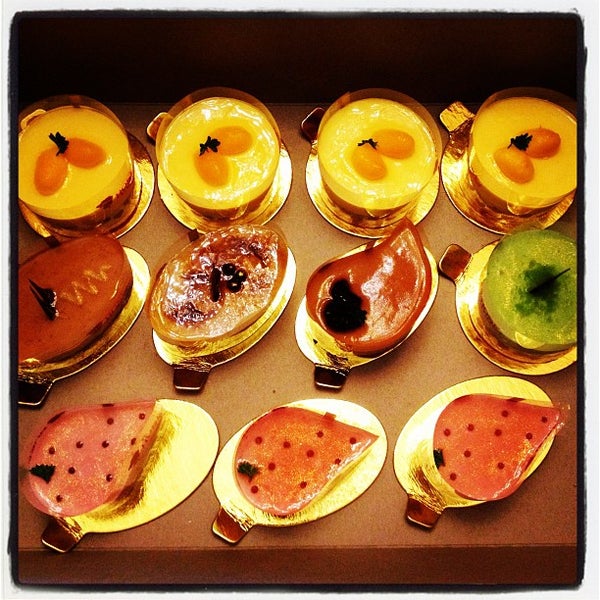 Moos Cakes Bakery in Fremont