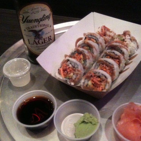 Photo taken at Rollbotto Sushi by Betty Boo Is Doin The Do on 9/8/2012