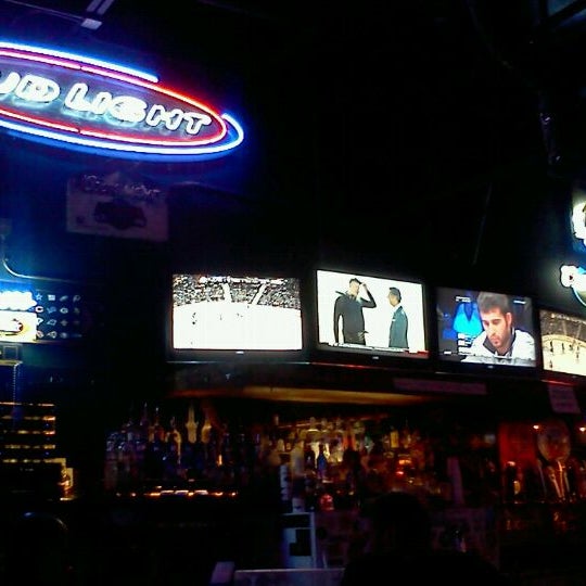 Photo taken at Bronco&#39;s Sports Bar &amp; Grill by Ashley J. on 4/12/2012