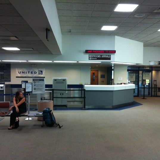 Chautauqua CountyJamestown Airport (JHW) Jamestown, NY