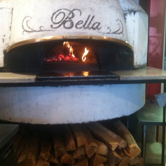 Photo taken at Pizzetteria Brunetti by JP C. on 3/8/2012