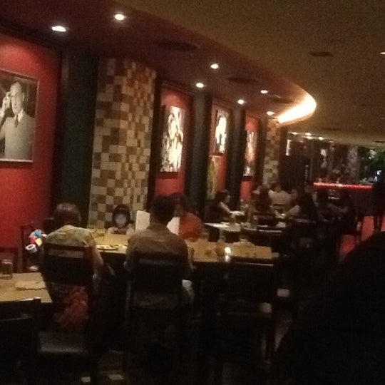 Das Foto wurde bei Vineria.IT Cucina + Bar von Angela O. am 4/11/2012 aufgenommen