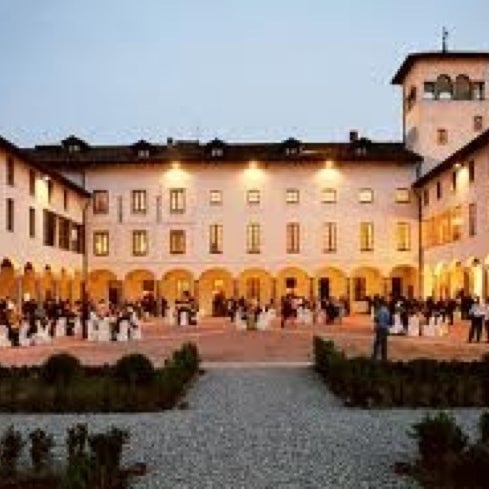 Photo prise au Grand Hotel Villa Torretta Milan Sesto, Curio Collection by Hilton par Gigi F. le2/21/2012