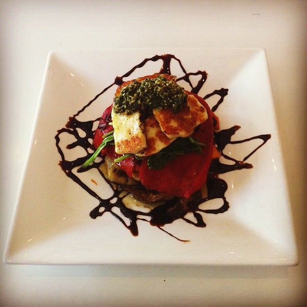 Plum Cafe Bar Bistro 5 tips