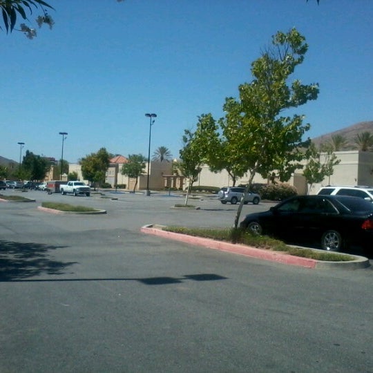 Photo taken at Lake Elsinore Outlets by Darth V. on 7/24/2012