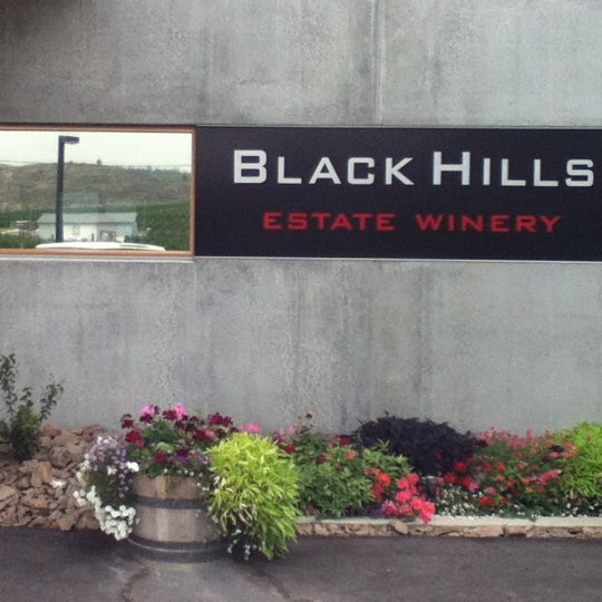 8/21/2012 tarihinde Kate B.ziyaretçi tarafından Black Hills Estate Winery'de çekilen fotoğraf