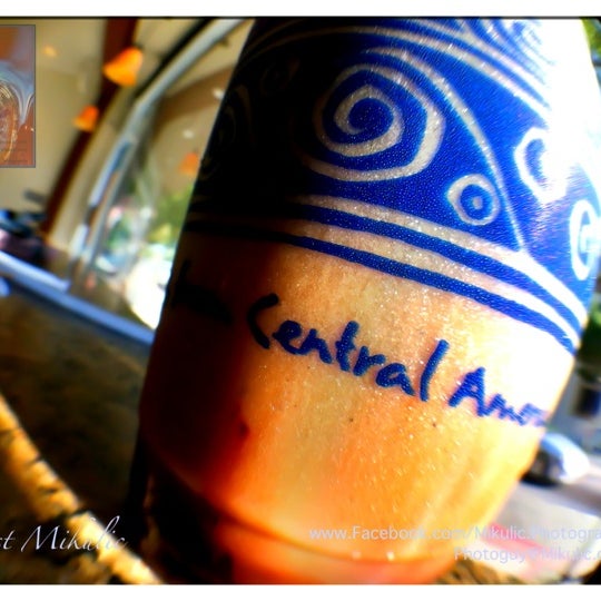 Photo taken at Peet&#39;s Coffee &amp; Tea by Ernie M. on 6/18/2012