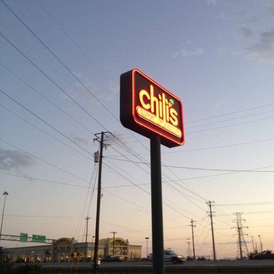 Photo taken at Chili&#39;s Grill &amp; Bar by Harley A. on 4/23/2012
