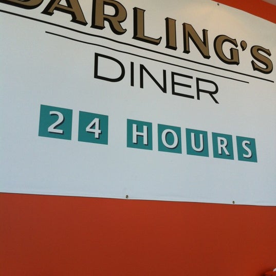 Foto tirada no(a) Darling&#39;s Diner por Antwon K. em 8/5/2012