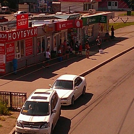 7/23/2012 tarihinde Кутищева А.ziyaretçi tarafından Салон-магазин МТС'de çekilen fotoğraf