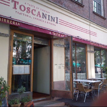 Foto tirada no(a) Toscanini por Javier V. em 9/5/2012