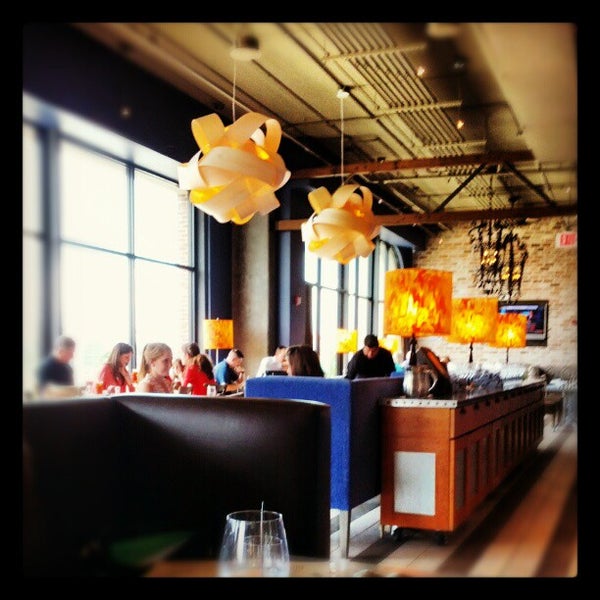 Foto tirada no(a) Alto Restaurant por Randall M. em 7/24/2012