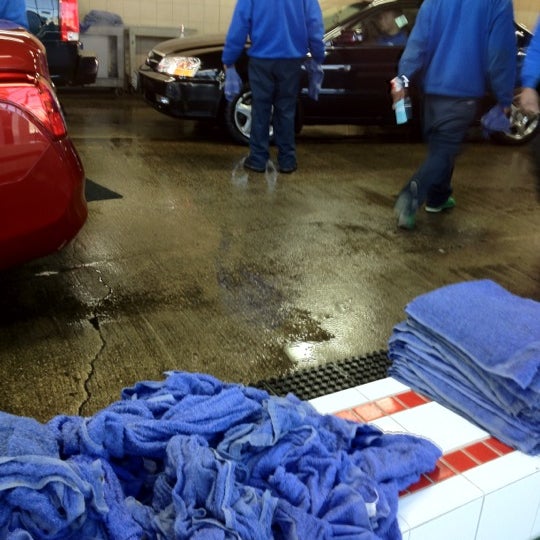 Octopus Car Wash Araç Yıkama