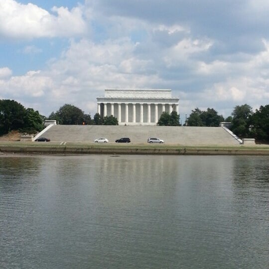 Foto tomada en Potomac Riverboat Company  por Sam M. el 8/31/2012