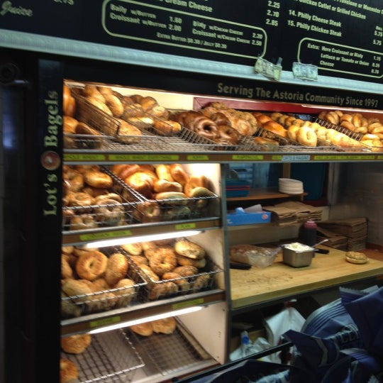 LotsOBagels 3005 Broadway