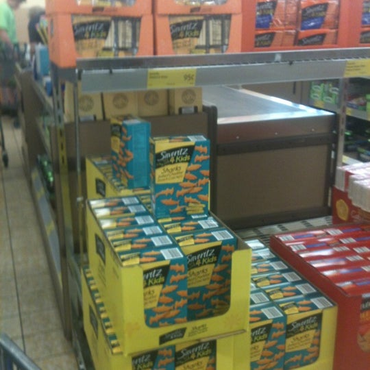 ALDI Grocery Store in Grafton