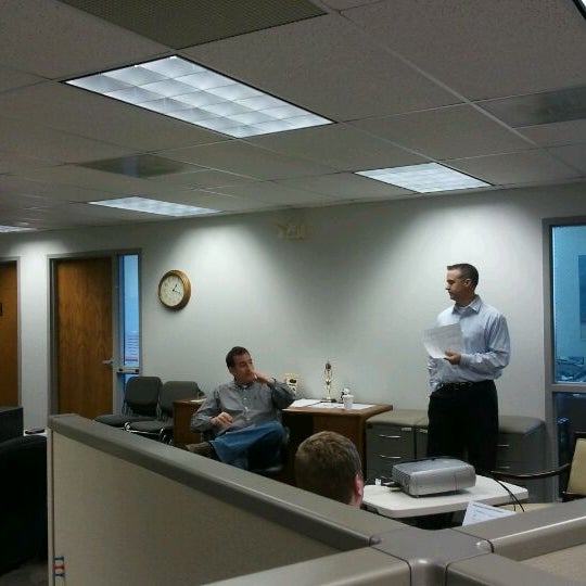 Reece and Nichols 2000 Shawnee Mission Pkwy