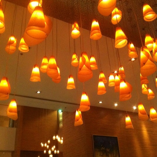 Foto scattata a Greatroom - Manila Marriott Hotel da Patrick T. il 2/15/2012