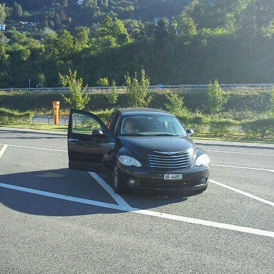 Aire De Repos Le Pertit Route 9