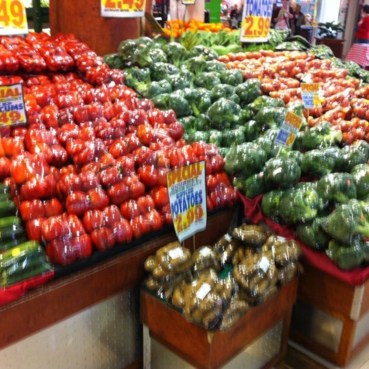 Fruity Capers & Deli 9 Sherwood Rd