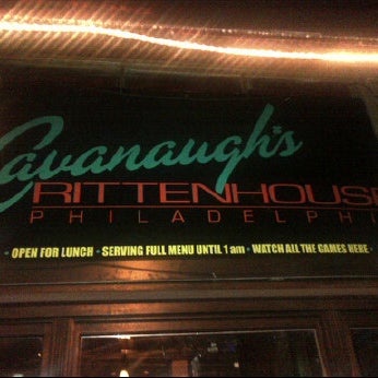 Das Foto wurde bei Cavanaugh&#39;s Rittenhouse von Raymond R. am 3/22/2012 aufgenommen