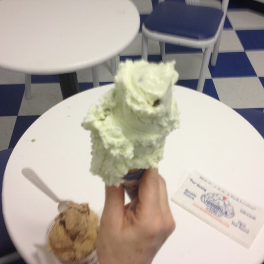 3/3/2012にMichael K.がHandel&#39;s Homemade Ice Cream &amp; Yogurtで撮った写真