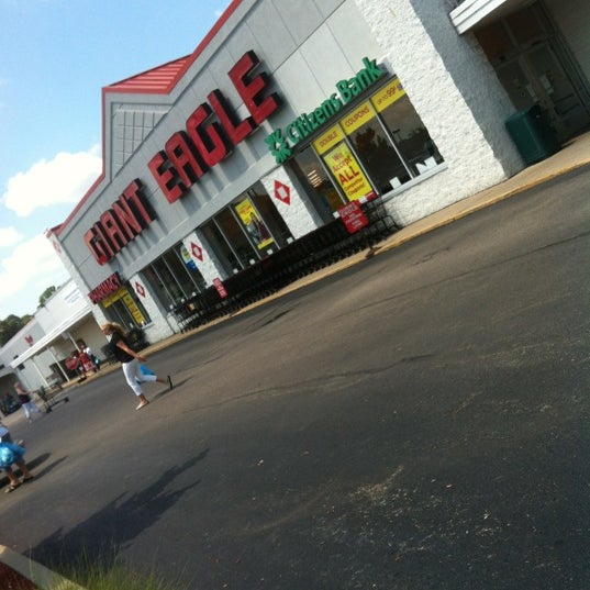 Giant Eagle Supermarket - Supermarket 