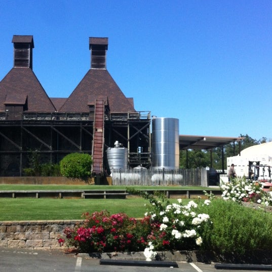 8/17/2012にTatianaがHKG Estate Winesで撮った写真