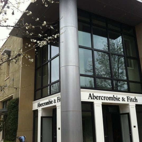 abercrombie stanford mall