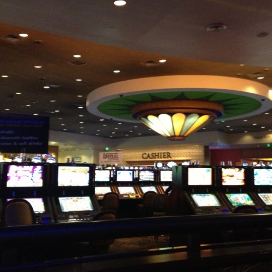 7/7/2012にFrancisco O.がCalder Casinoで撮った写真