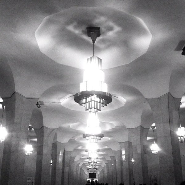 Метро Чертановская Фото