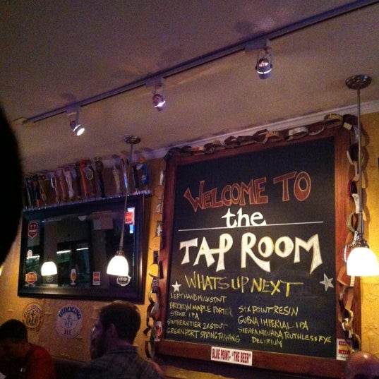 Foto tirada no(a) The Tap Room por Zachary R. em 3/24/2012