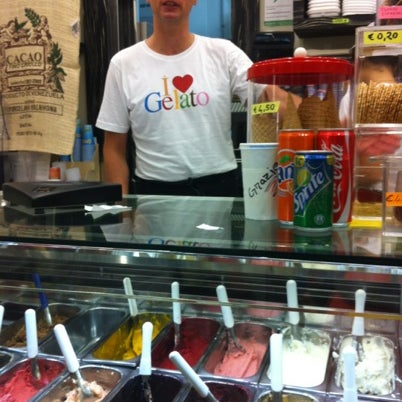 Photo taken at Gelateria I Mannari by Miho on 7/30/2012